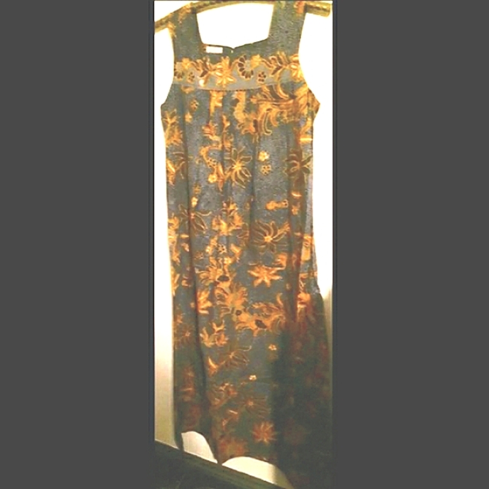 Maxi Island Print MuuMuu/Dress L-XL